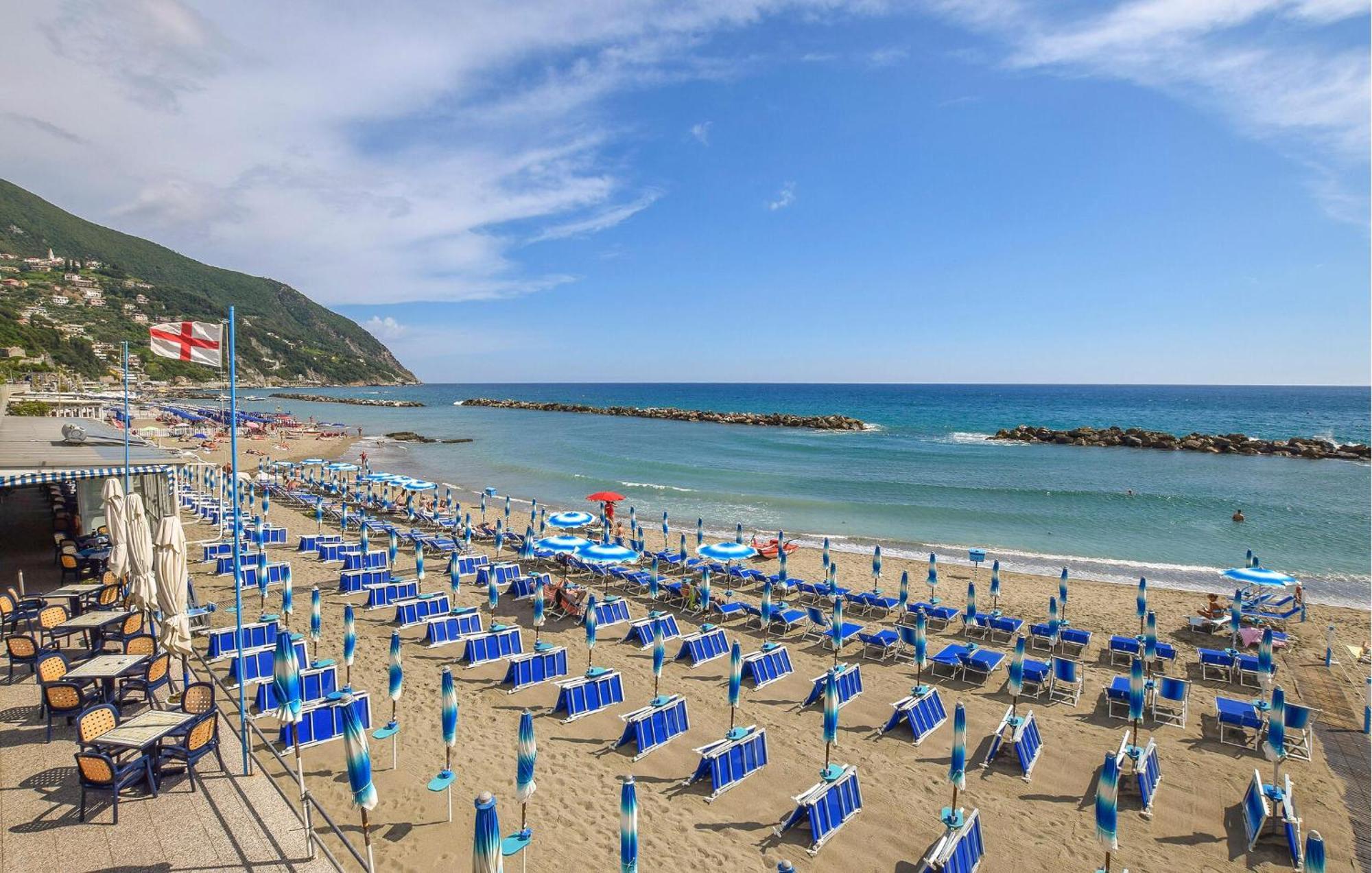 Beautiful Apartment In Moneglia With Kitchen Esterno foto